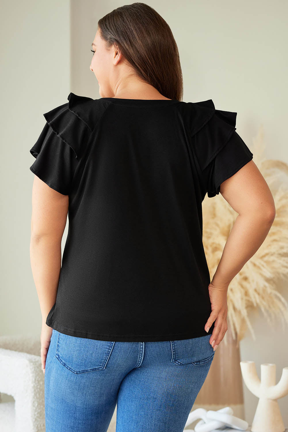 Black Solid Color Ruffle Tiered Sleeve Plus Size Tee